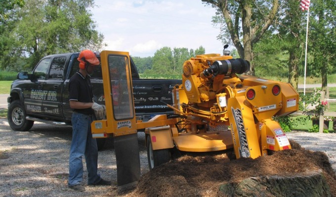 Model 2800 Towable